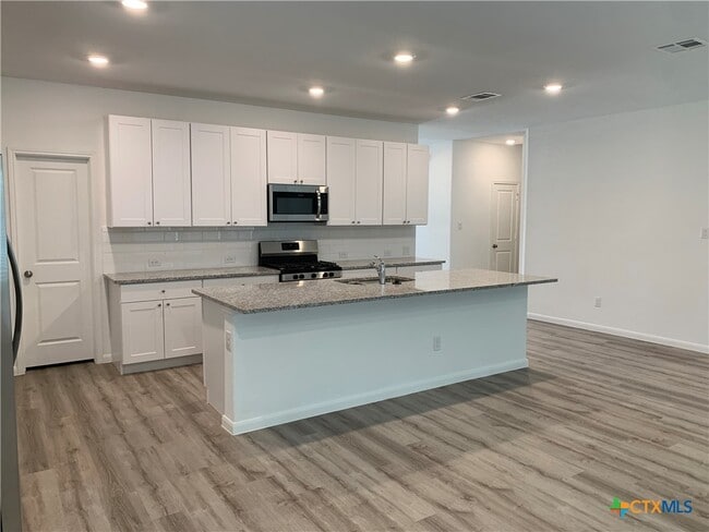 Photo - 415 Fig Tree St