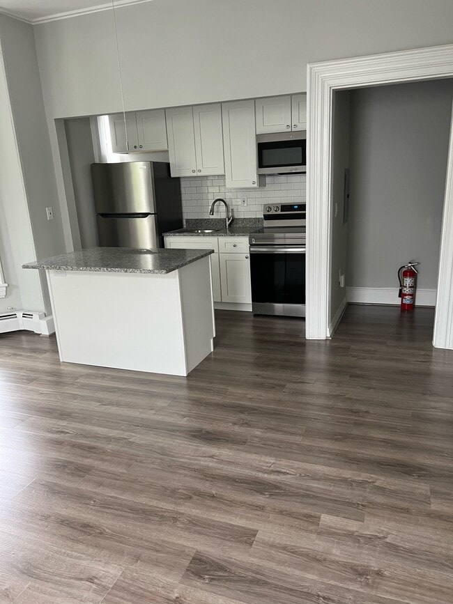 Photo - 235 Jackson St Unit 2