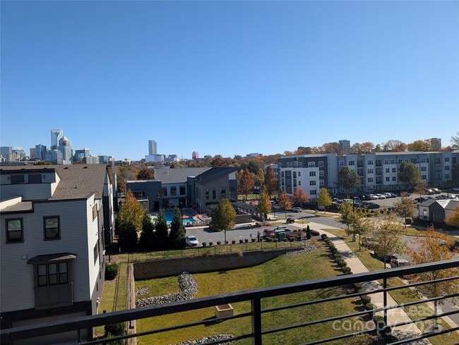 Photo - 2322 Elizabeth Ml Pl