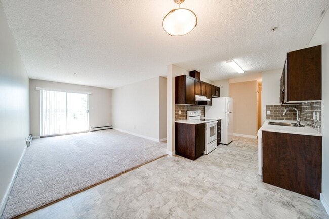 Photo - Stonebridge on Bothwell Drive