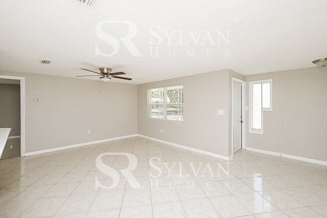 Photo - The living is easy in this 3 bedroom, 1 bathroom home