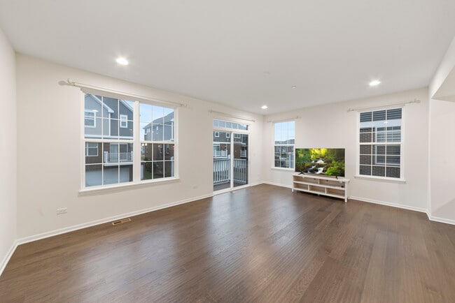 Photo - 4431 Monroe Ct