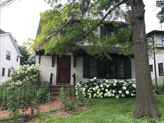 Photo - 4405 Morningside Rd