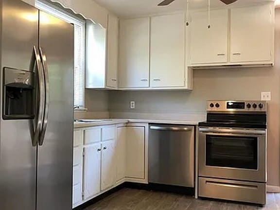 Kitchen - 2726 Wellman Dr