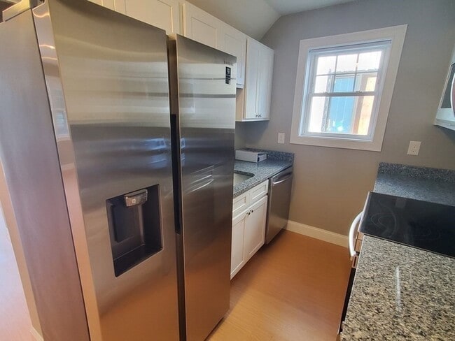 Photo - 10 Ashton St Unidad 1 Rental