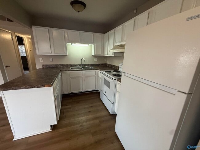 Photo - 3925 Highridge Dr SW Unit A