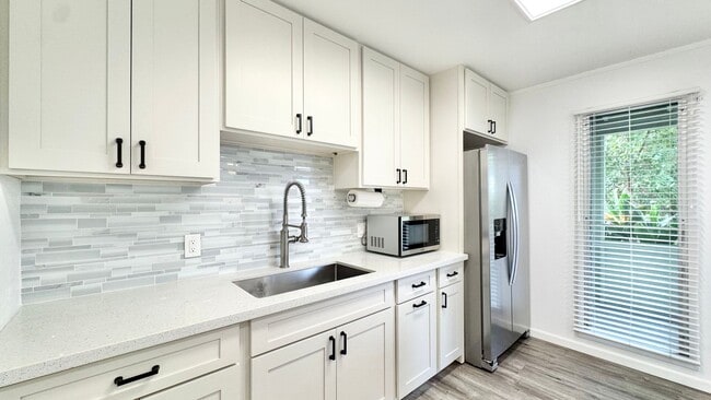 98-801 B Noelani St Apt 83