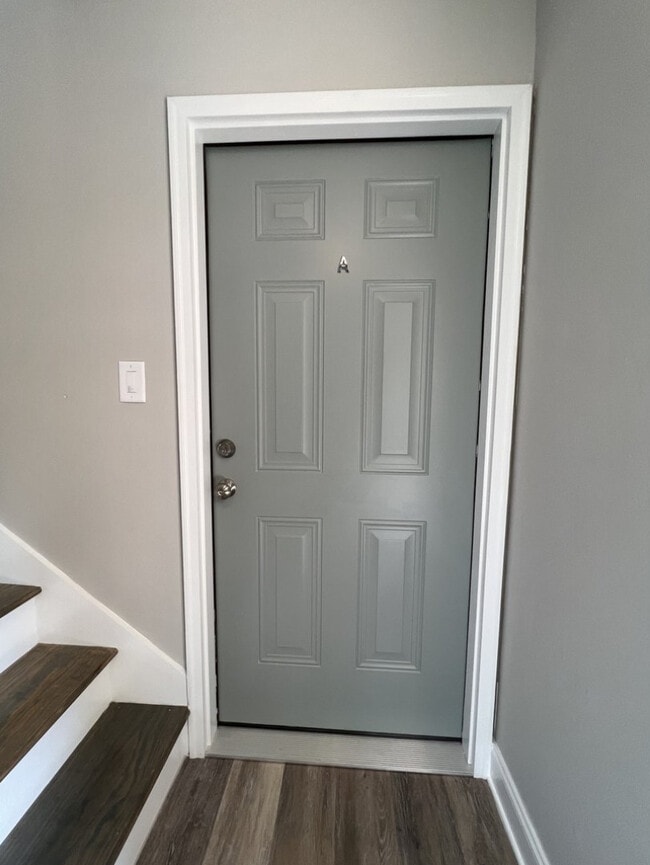 Photo - 402 Burkemont Ave