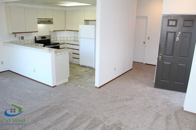 Photo - $2,495 - Upstairs 2 Bedroom/1 Bath Condo Unit 2B