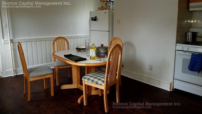 Photo - 78 Linden St Unit 1