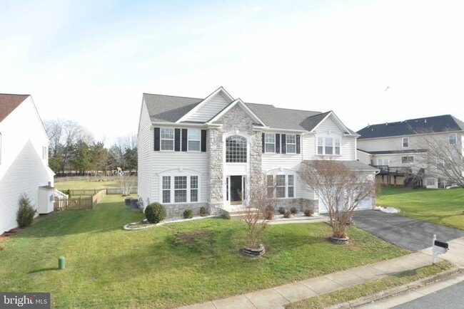 110 Hunton Dr