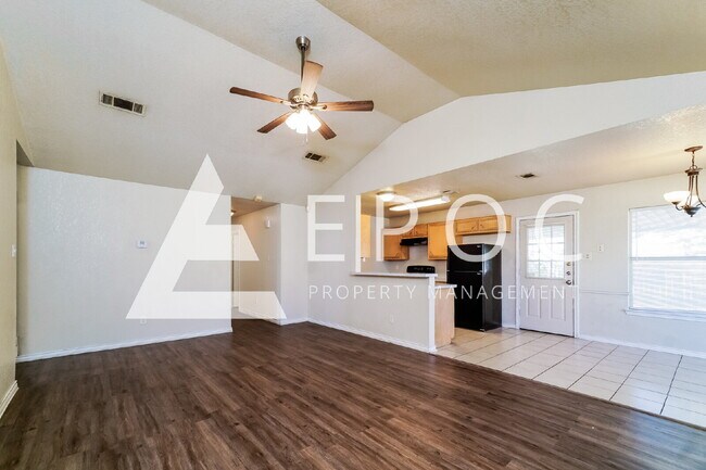 Photo - 2507 Lain Dr