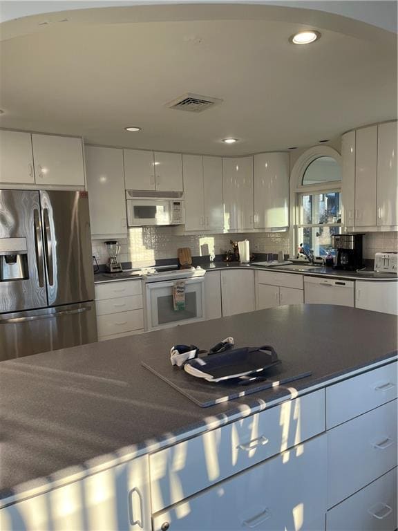 17 Chartier Cir