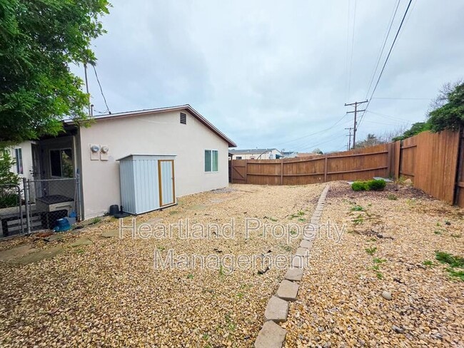 Photo - 3298 Luna Ave