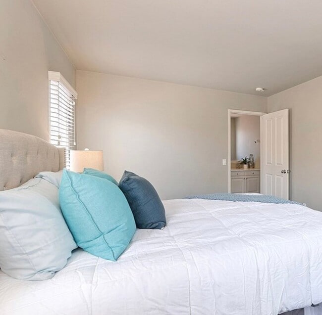 Photo - 13668 Amberview Pl Unit 2-2