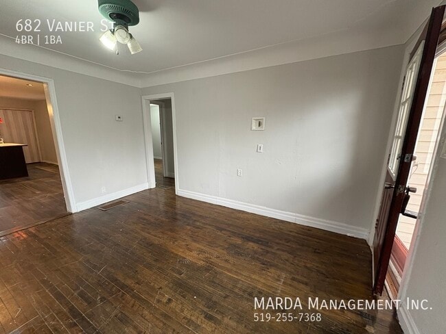 Building Photo - SPACIOUS 4-BEDROOM/1-BATH HOME IN REMINGTON PARK + UTILITIES