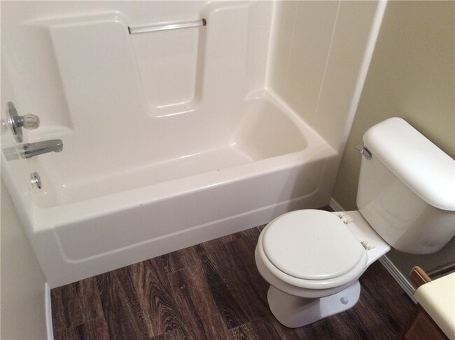 Building Photo - 1510 N Bernice Dr