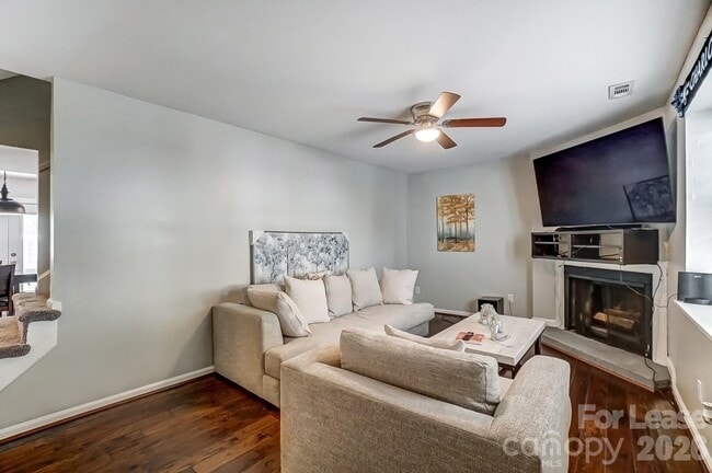 Photo - 8518 Castle Pine Ct