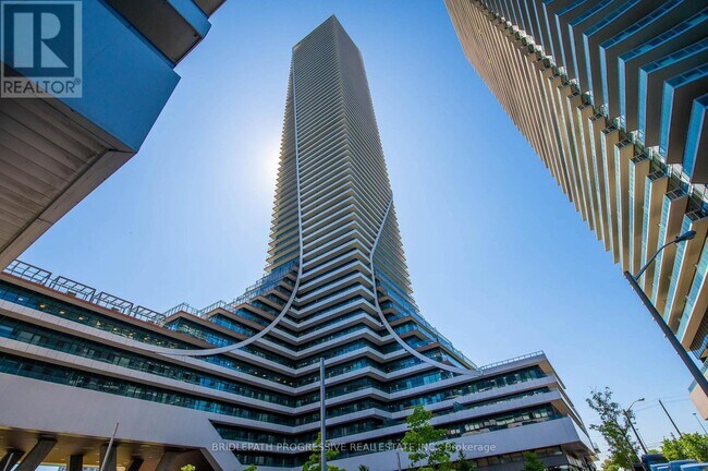 Photo - 30 Shore Breeze Dr Unit PH-07