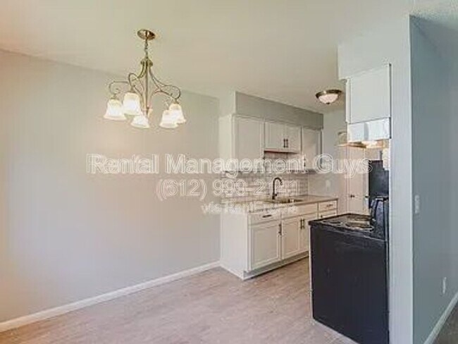 Photo - 3001 N 3rd St