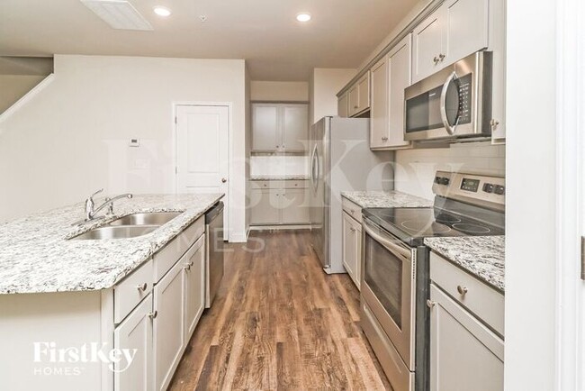 Photo - 2027 Cypress Village Dr NW