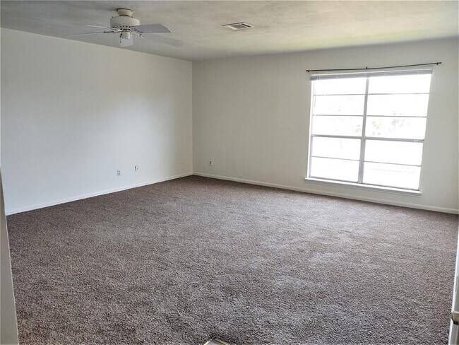 Photo - 425 N Wisconsin Ave Unit D