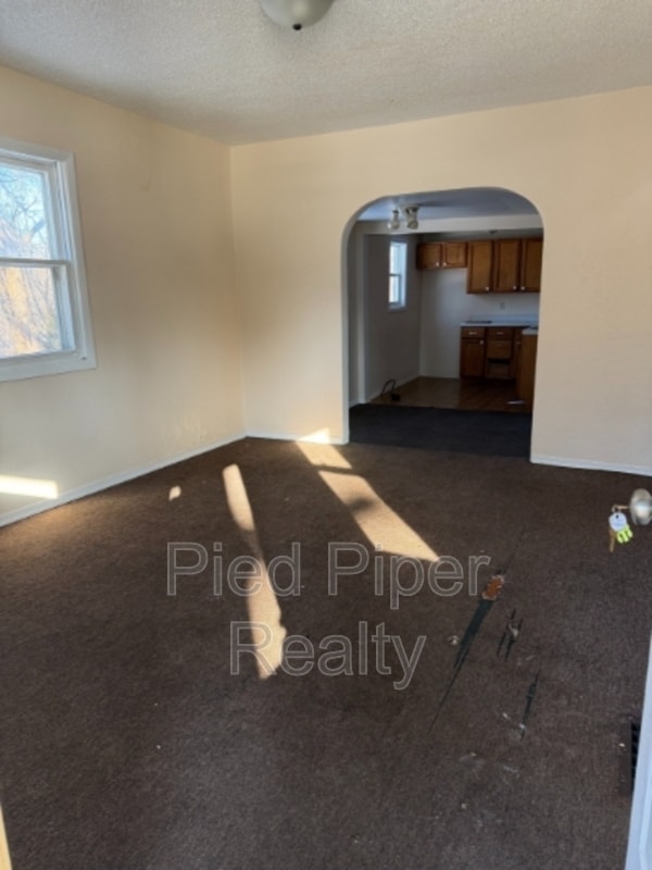 Photo - 601 N Winnebago Ave