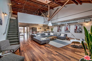 Photo - 1046 Princeton Dr