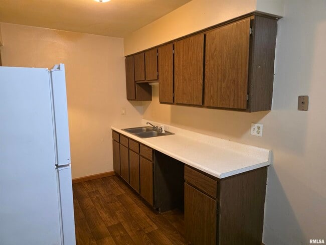 Photo - 1300 W Jeth Ct