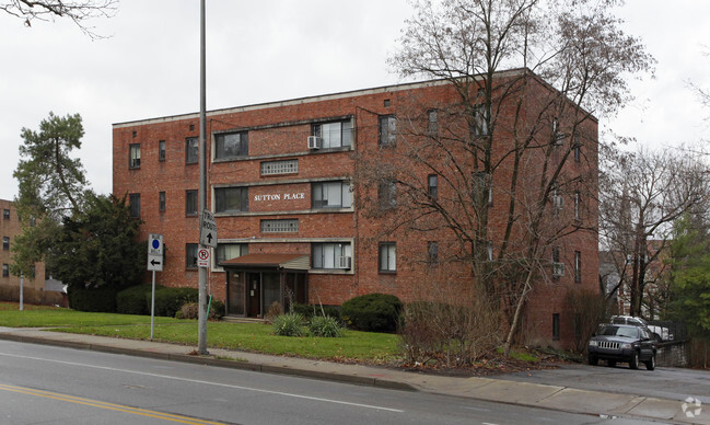 Sutton Place - Sutton Place Apartments