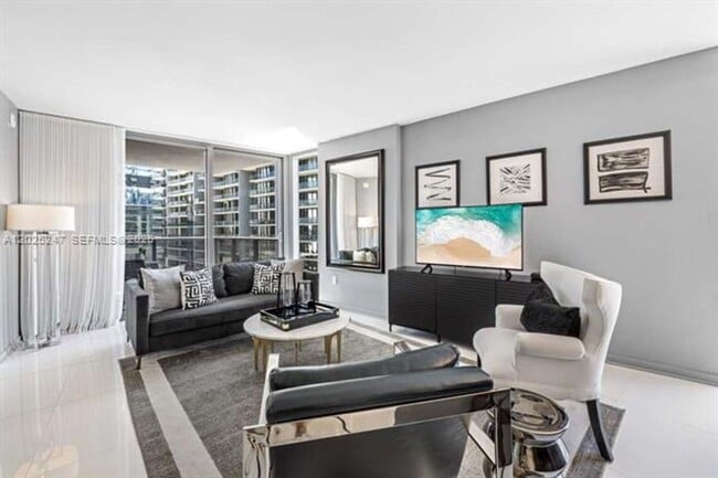 Photo - 31 SE 6th St Unit 31 SE 6th St # 2101