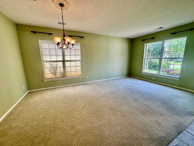 Photo - Outstanding Two Bedroom Home in Sun City!