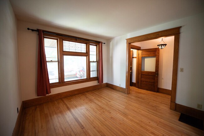 Photo - 1871 Carroll Ave Unit 1871 Carroll Ave