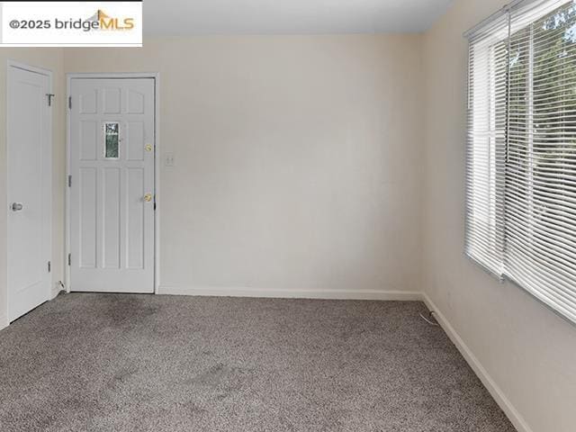 Photo - 3562 Seminary Ave
