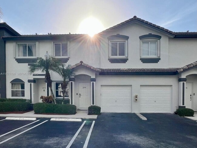 Building Photo - 2214 SE 23rd Ave