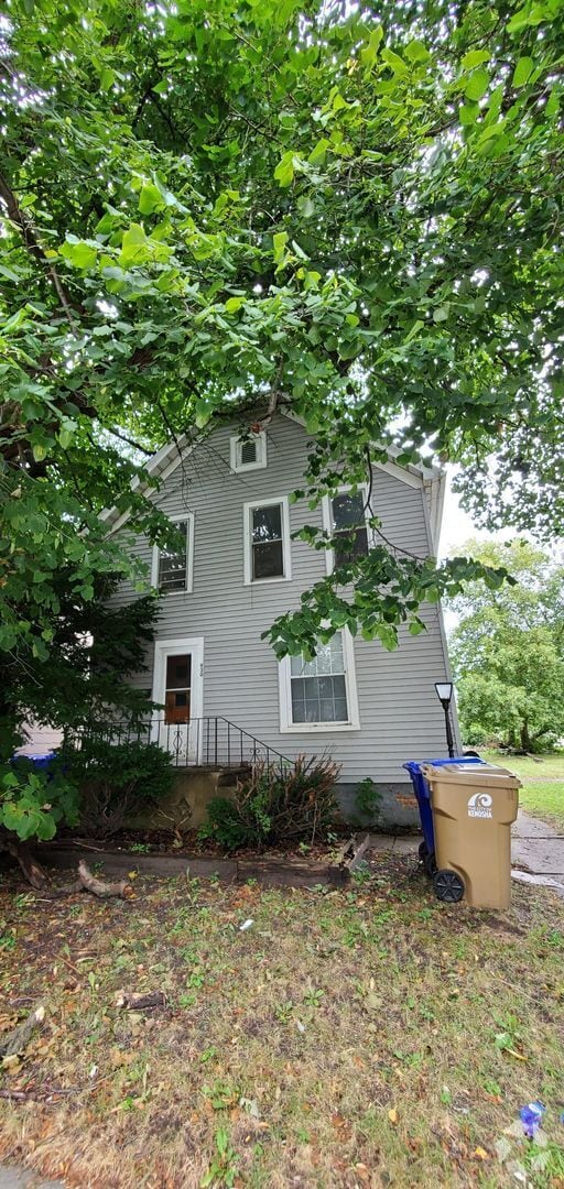 Building Photo - 930 42nd St Unit 1 Rental