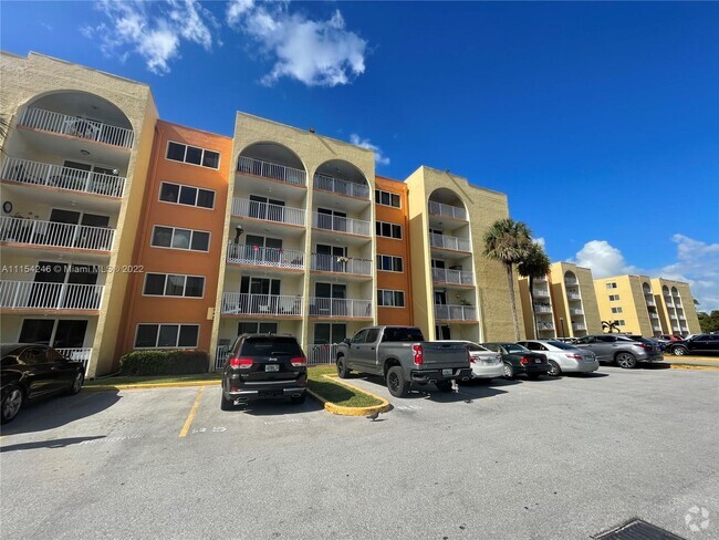 Building Photo - 6950 Miami Gardens Dr Unit 2-308 Rental