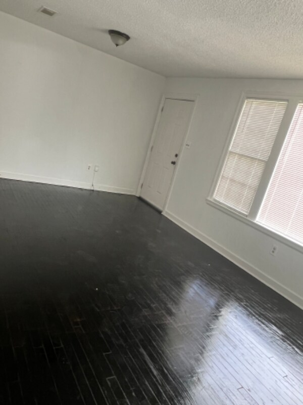 Photo - 4242 Monroe Ave