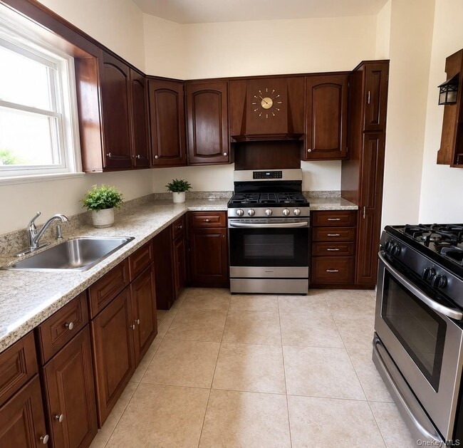247 Nuber Ave