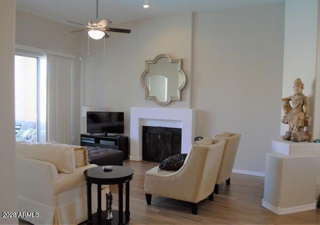 Photo - 10732 N 113th St