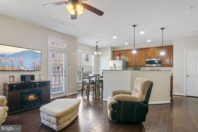 24650 Caribou Square