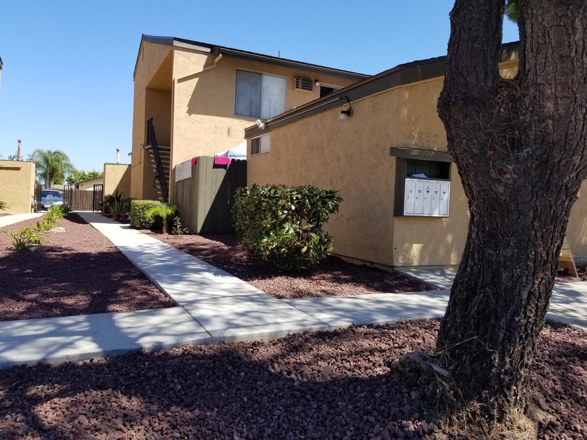 Photo - 8852 Mira Mesa Blvd
