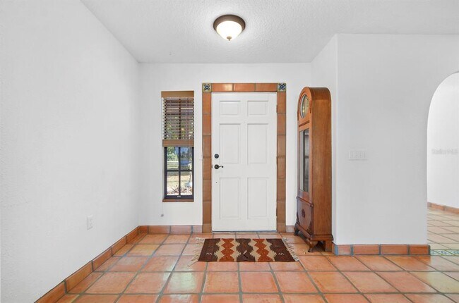 Photo - 3636 Lake Buynak Rd