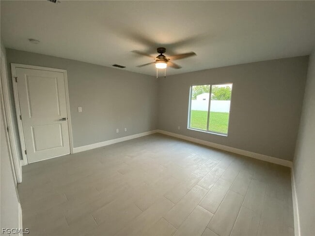 Photo - 23 NE 16th Pl