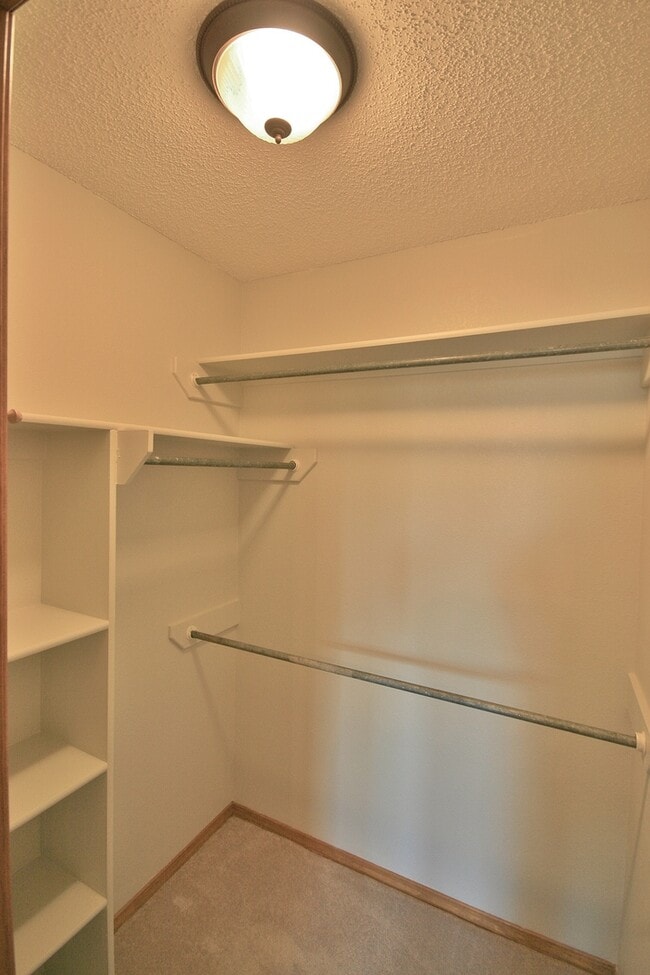 Photo - 3/2/2 Open Floor Plan, Mesa Schools, Dogs ...