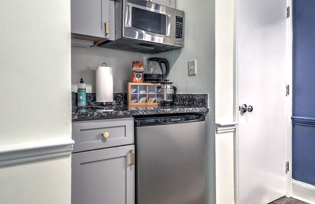 Photo - 44 Concord Sq Unit SI ID1512186P