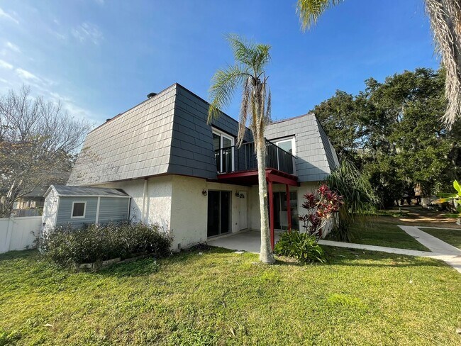 Building Photo - 97 Springwood Square