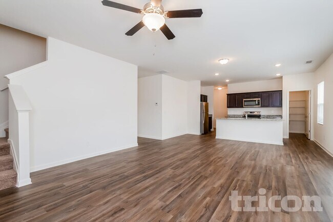 Photo - 1044 Hudson Ct