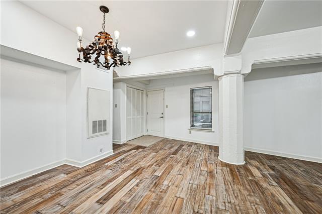 Photo - 333 Julia St