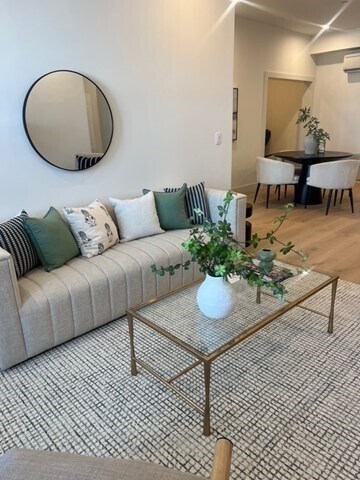 Photo - 105 Sea St Unidad 102